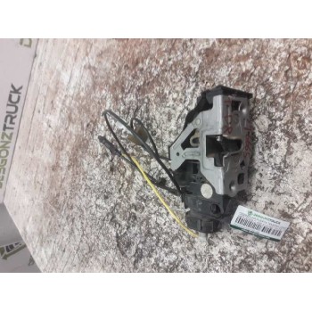 CERRADURA PUERTA TRASERA DERECHA 