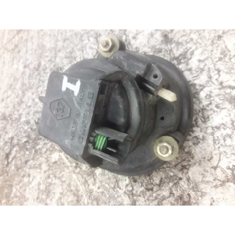 Recambio de faro antiniebla izquierdo para renault clio ii fase i (b/cbo) 1.9 d referencia OEM IAM 3