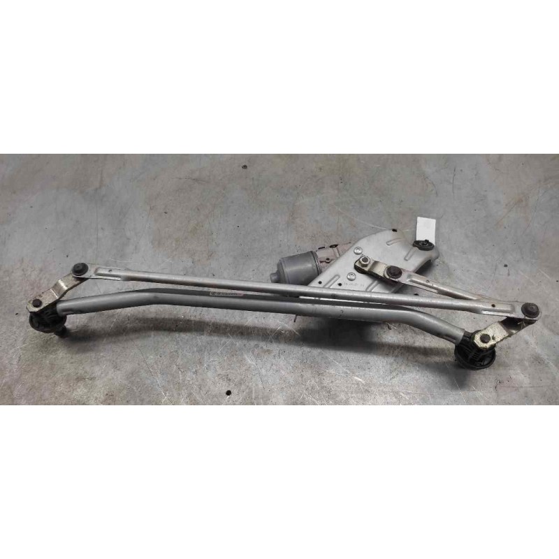 Recambio de motor limpia delantero para dacia logan laureate referencia OEM IAM 0390241544 5 PINS 5