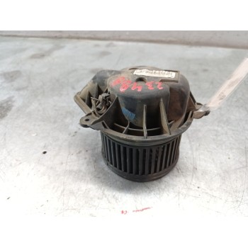 Recambio de ventilador calefaccion para renault trafic combi (ab 4.01) referencia OEM IAM  2 PINS 