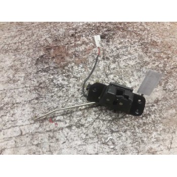 CERRADURA MALETERO / PORTON 