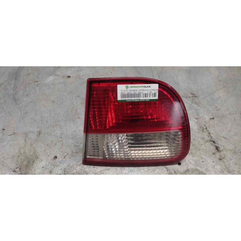 Recambio de piloto trasero derecho interior para seat leon (1m1) signo referencia OEM IAM   