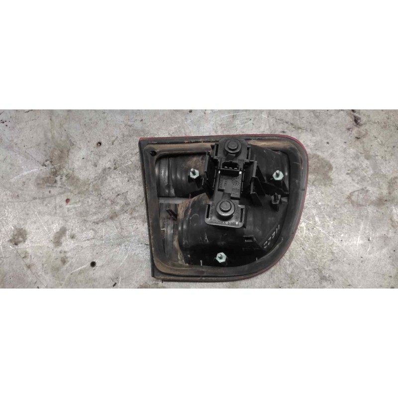 Recambio de piloto trasero derecho interior para seat leon (1m1) signo referencia OEM IAM - Negro 2
