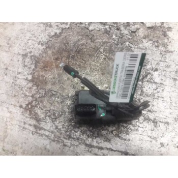 Recambio de cerradura puerta trasera derecha para ford fiesta (cbk) ambiente referencia OEM IAM  4 PINS 
