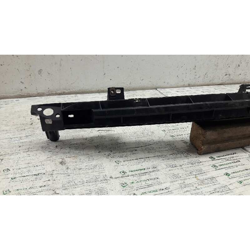 Recambio de refuerzo paragolpes trasero para peugeot 206 berlina e-music referencia OEM IAM 9628636380 2