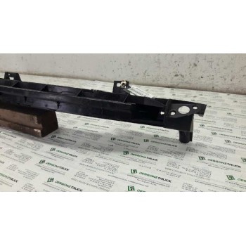 Recambio de refuerzo paragolpes trasero para peugeot 206 berlina e-music referencia OEM IAM 9628636380  