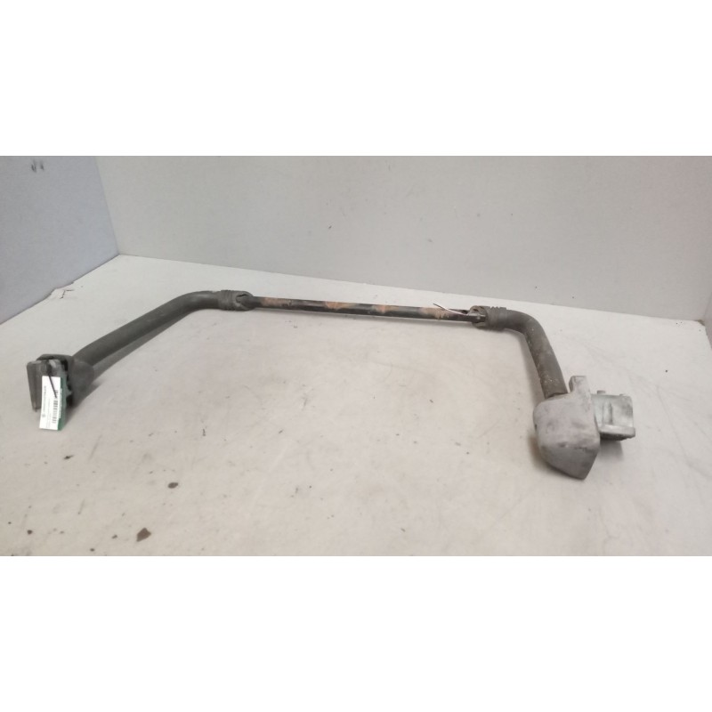 Recambio de brazo retrovisor derecho para nissan trucks atleon 35.13 referencia OEM IAM   