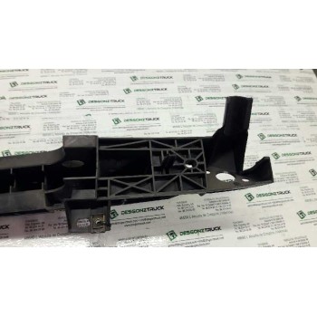 Recambio de refuerzo paragolpes trasero para peugeot 206 berlina e-music referencia OEM IAM 9628636380  