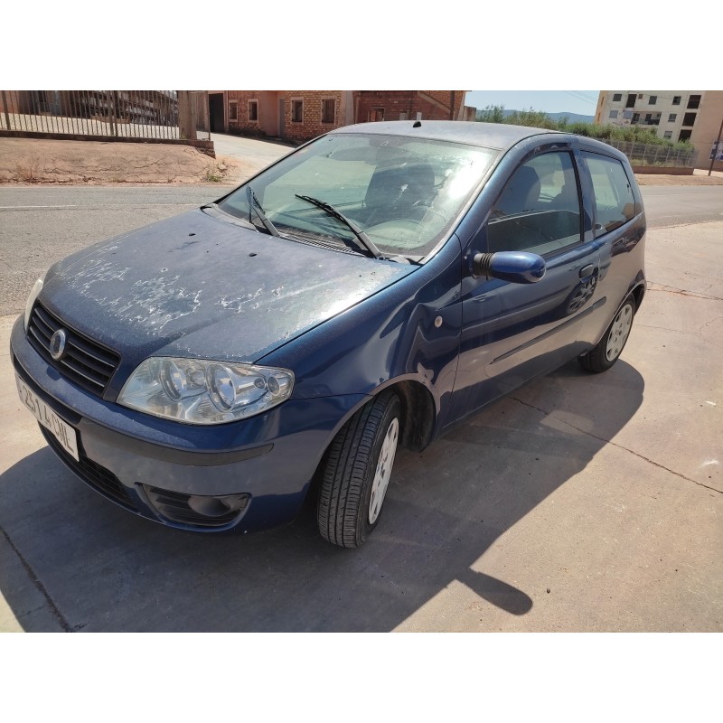 FIAT PUNTO BERLINA (188)