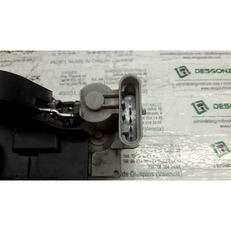 Recambio de cerradura puerta trasera derecha para alfa romeo 147 (190) 1.9 jtd 120 collezione referencia OEM IAM - Blanco 2