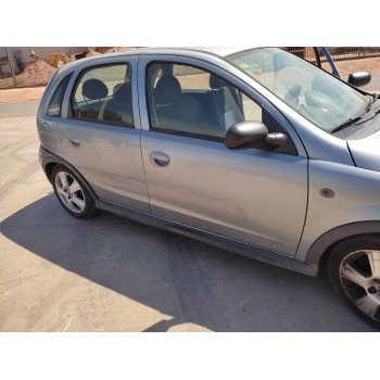opel corsa c del año 2005