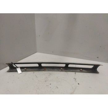 Recambio de spoiler paragolpes delantero para nissan trucks l35.09 l-35.095 referencia OEM IAM  PARAGOLPES DELANTERO 