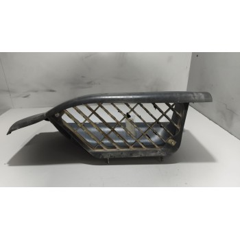 Recambio de peldaño izquierdo para renault midlum 6.2 diesel referencia OEM IAM 7484585653  