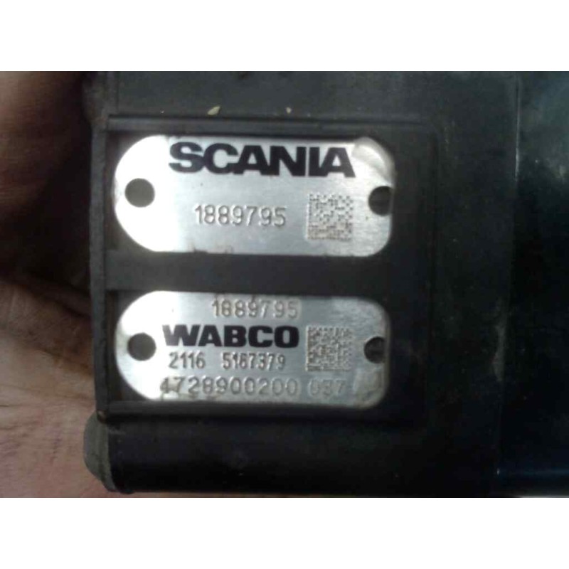 Recambio de valvula aire para scania serie p/g/r (c-clase) 12.7 diesel referencia OEM IAM 1889795 4728900200 - Blanco 3