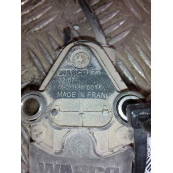 Recambio de valvula aire para man tg - a 18.xxx referencia OEM IAM 4640070010  VALVULA NIVELADORA