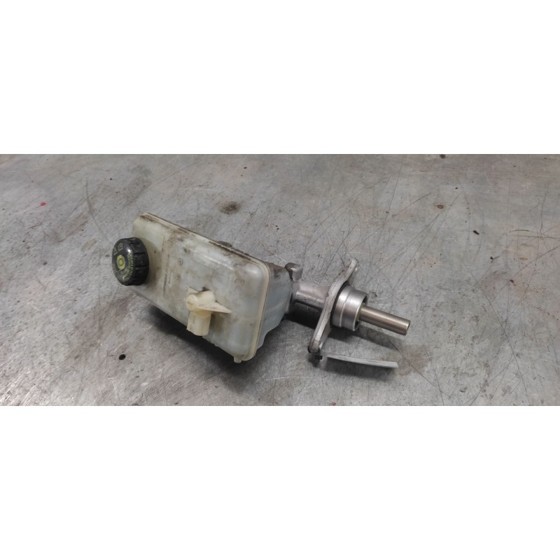 Recambio de bomba freno para renault trafic combi (ab 4.01) 2.0 dci diesel fap cat referencia OEM IAM 32067008C - Blanco