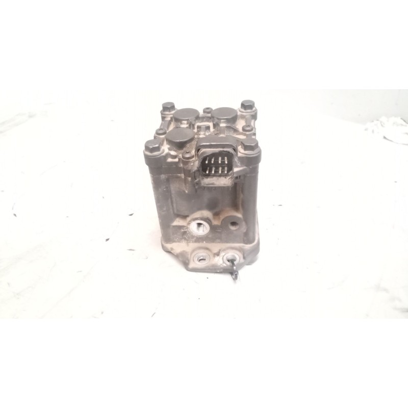 Recambio de valvula aire para scania serie p/g/r (l-clase) 12.7 diesel referencia OEM IAM 2021085  BLOQUE DE VALVULAS - Rojo