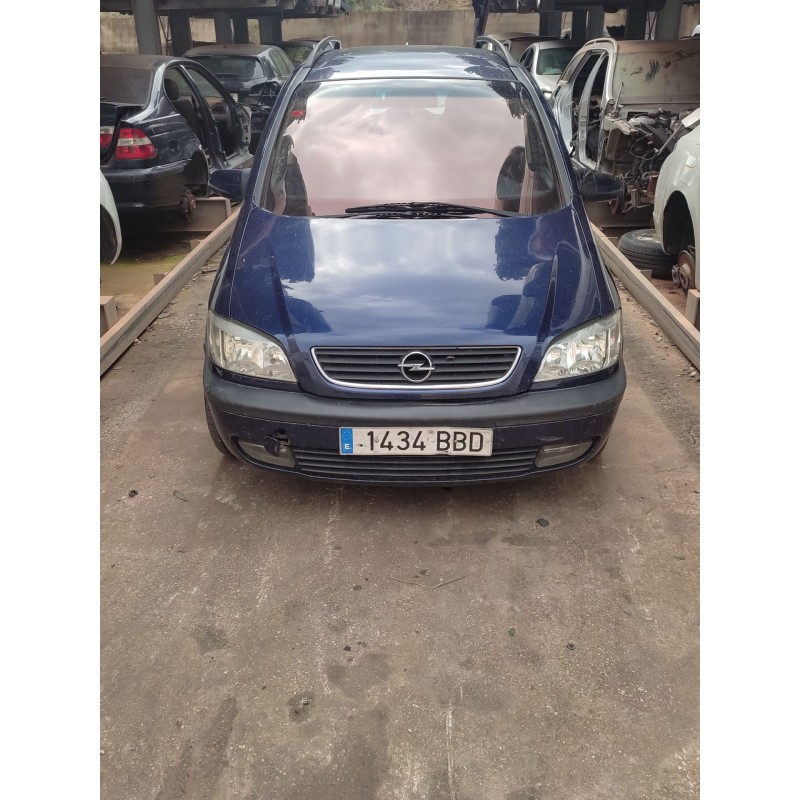 opel zafira a del año 2000
