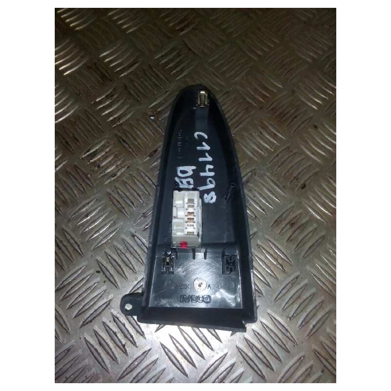 Recambio de mando elevalunas delantero derecho para iveco stralis (as) fsa t / fp lt 4x2 gran espacio referencia OEM IAM - Amarillo 2