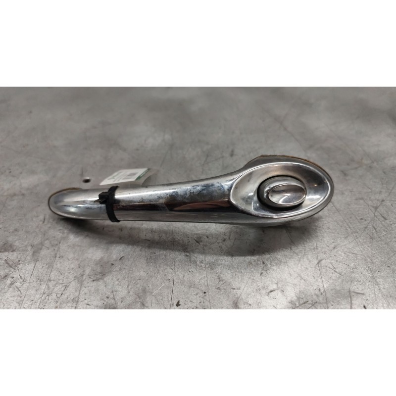Recambio de maneta exterior delantera derecha para chrysler pt cruiser (pt) referencia OEM IAM   