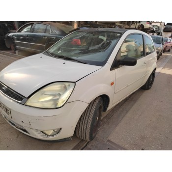 ford fiesta (cbk) del año 2004