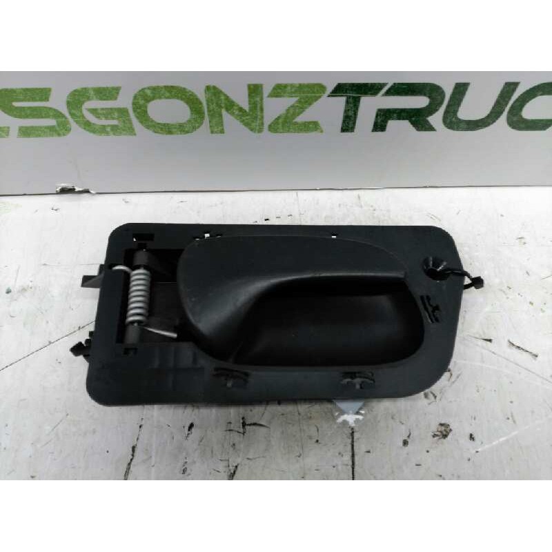 Recambio de maneta interior delantera derecha para renault laguna (b56) 1.9 dti referencia OEM IAM 7700420091 - Gris 2