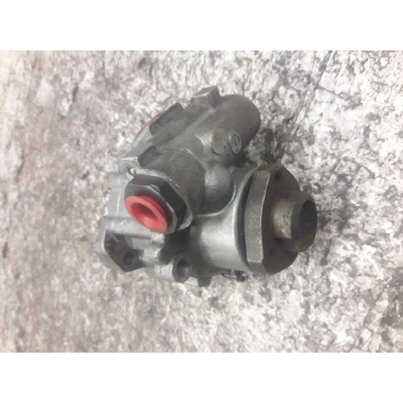 Recambio de bomba direccion para seat ibiza (6k1) stella referencia OEM IAM   