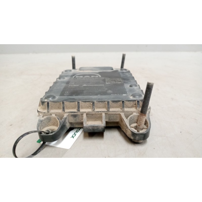 Recambio de modulo electronico para man tgs referencia OEM IAM 81276100035  ecu sensor radar - Blanco 2