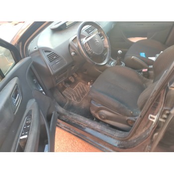 citroën c4 berlina del año 2005