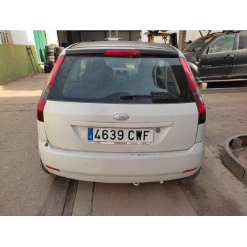 ford fiesta (cbk) del año 2004