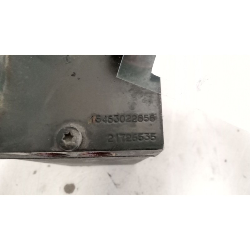 Recambio de bomba elevacion cabina para renault serie t 12.8 diesel referencia OEM IAM 21726535  15463022856 2