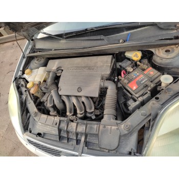 ford fiesta (cbk) del año 2004