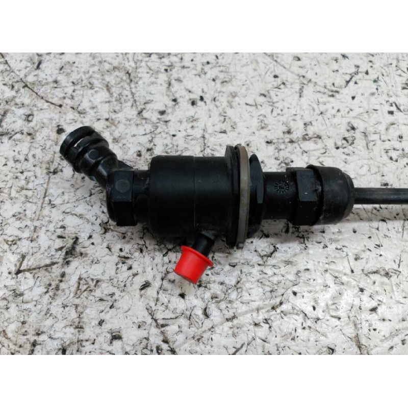 Recambio de bomba embrague para renault master kasten l1h1 ka 2,8t referencia OEM IAM - Blanco 2