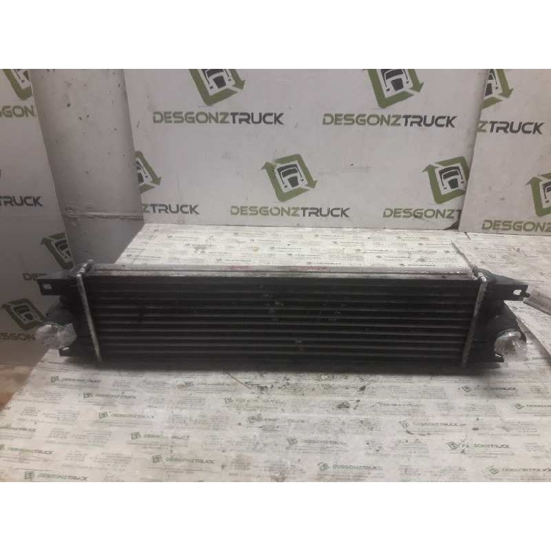 Recambio de intercooler para renault master combi desde '98 l2h2 komfort kb (6 sitze) rs 3578/2,8t referencia OEM IAM 859923X - Blanco