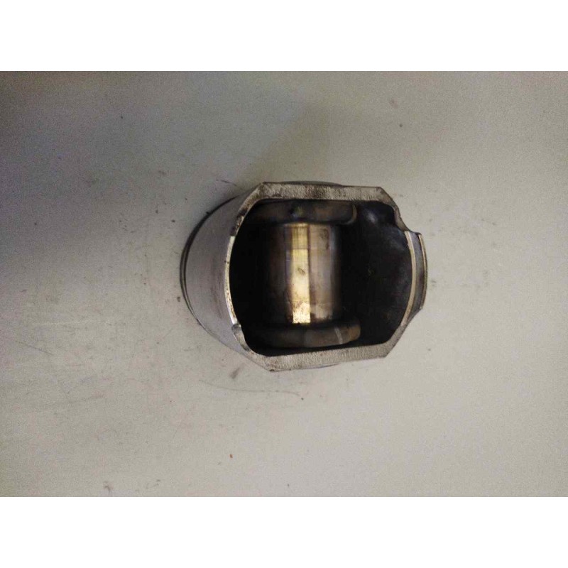 Recambio de piston para renault magnum e-tech 2000  fas gv 4 x 2 larga distancia referencia OEM IAM 5200561944 3