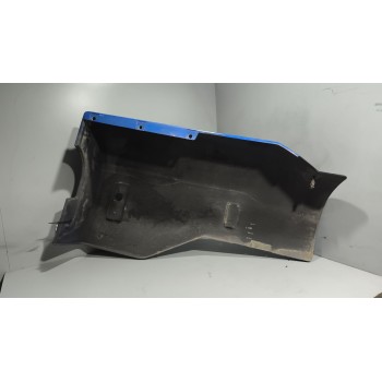 Recambio de deflector izquierdo para renault magnum ab diesel referencia OEM IAM 5010574311  