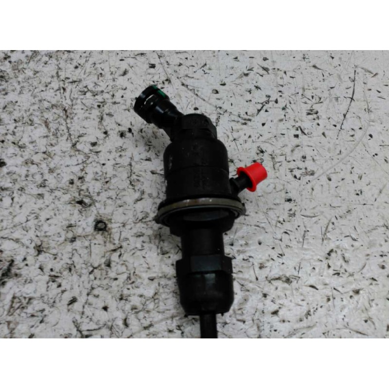 Recambio de bomba embrague para renault master kasten l1h1 ka 2,8t referencia OEM IAM - Blanco 3