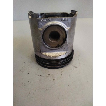 Recambio de piston para renault magnum e-tech 2000  fas gv 4 x 2 larga distancia referencia OEM IAM 5200561944  