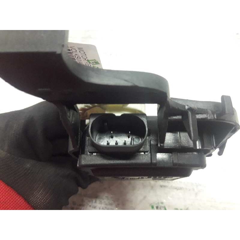 Recambio de motor regulador climatizacion para volkswagen polo (9n1) conceptline referencia OEM IAM 01328012022 - Gris 4