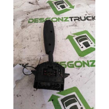 Recambio de mando limpia para nissan cabstar e cabina simple cabina individual referencia OEM IAM   