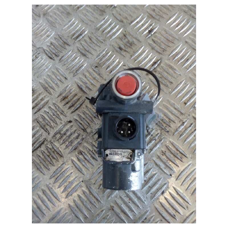 Recambio de valvula aire para iveco stralis (ad/at) fsa at t / p 4x2 larga distancia referencia OEM IAM 4721950550  ELECTRO VALV - Blanco