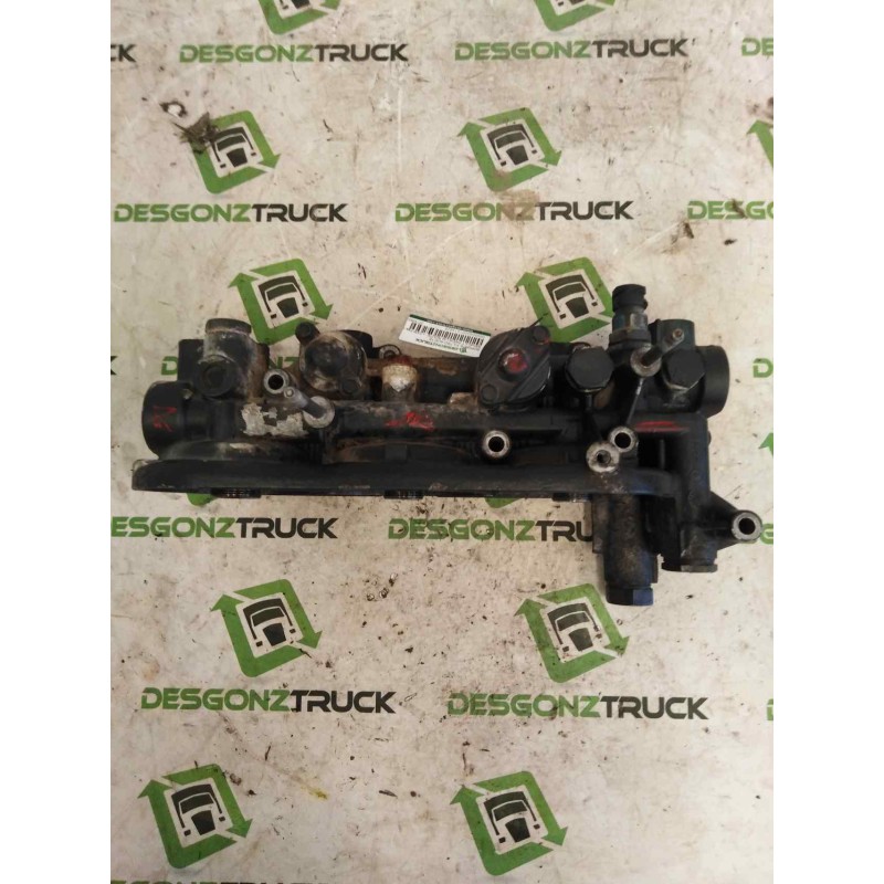 Recambio de soporte filtro aceite para renault premium route 2006 fas 4x2 larga distancia referencia OEM IAM 20743633  
