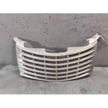 Recambio de rejilla delantera central para chrysler pt cruiser (pt) referencia OEM IAM   