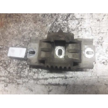 Recambio de soporte motor izquierdo para ford fiesta (cbk) ambiente referencia OEM IAM   
