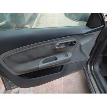 seat ibiza (6l1) del año 2006
