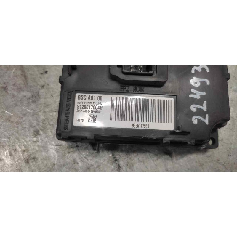 Recambio de caja reles / fusibles para peugeot 407 sw st sport referencia OEM IAM 9656147980 2