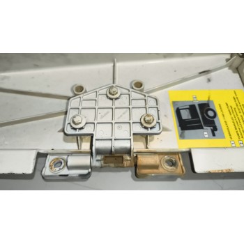 Recambio de moldura trasera cabina para renault magnum ab diesel referencia OEM IAM 5010599377 DERECHA 