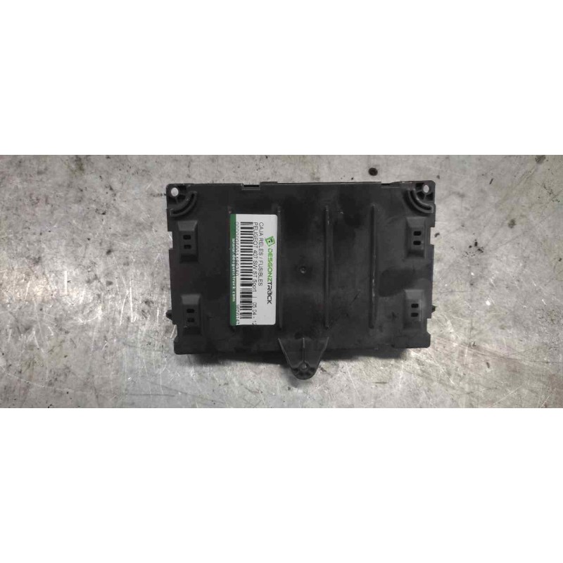 Recambio de caja reles / fusibles para peugeot 407 sw st sport referencia OEM IAM 9656147980 3