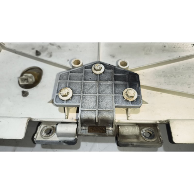Recambio de moldura trasera cabina para renault magnum ab diesel referencia OEM IAM 5010599377 DERECHA - Blanco 4