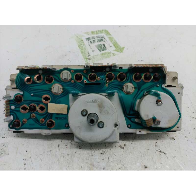 Recambio de cuadro instrumentos para peugeot 205 berlina 1.1 mito referencia OEM IAM 611864 - Blanco 2